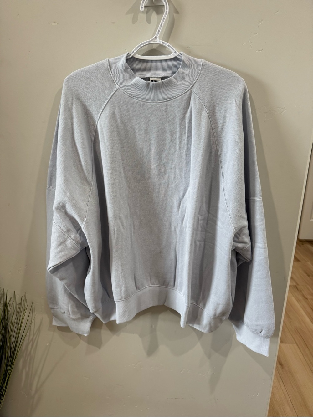 PINK Victoria's Secret Light Gray Crewneck Sweatshirt brand new size xxl